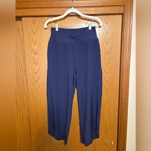 G300. NWT Halara Breezeful High Waisted Crossover Resort Pants in Blue - Size M